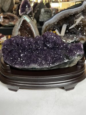 大船入港-烏拉圭天然紫水晶